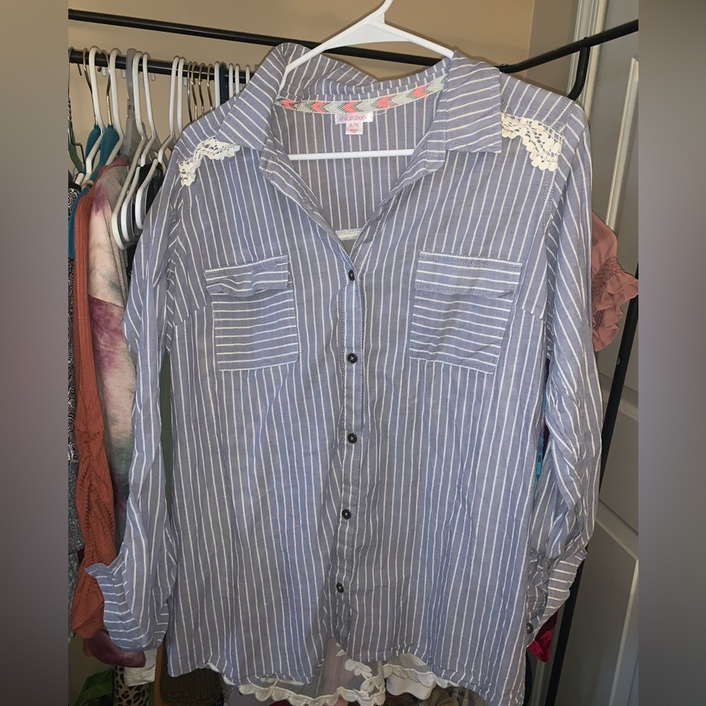 Striped/lace button up